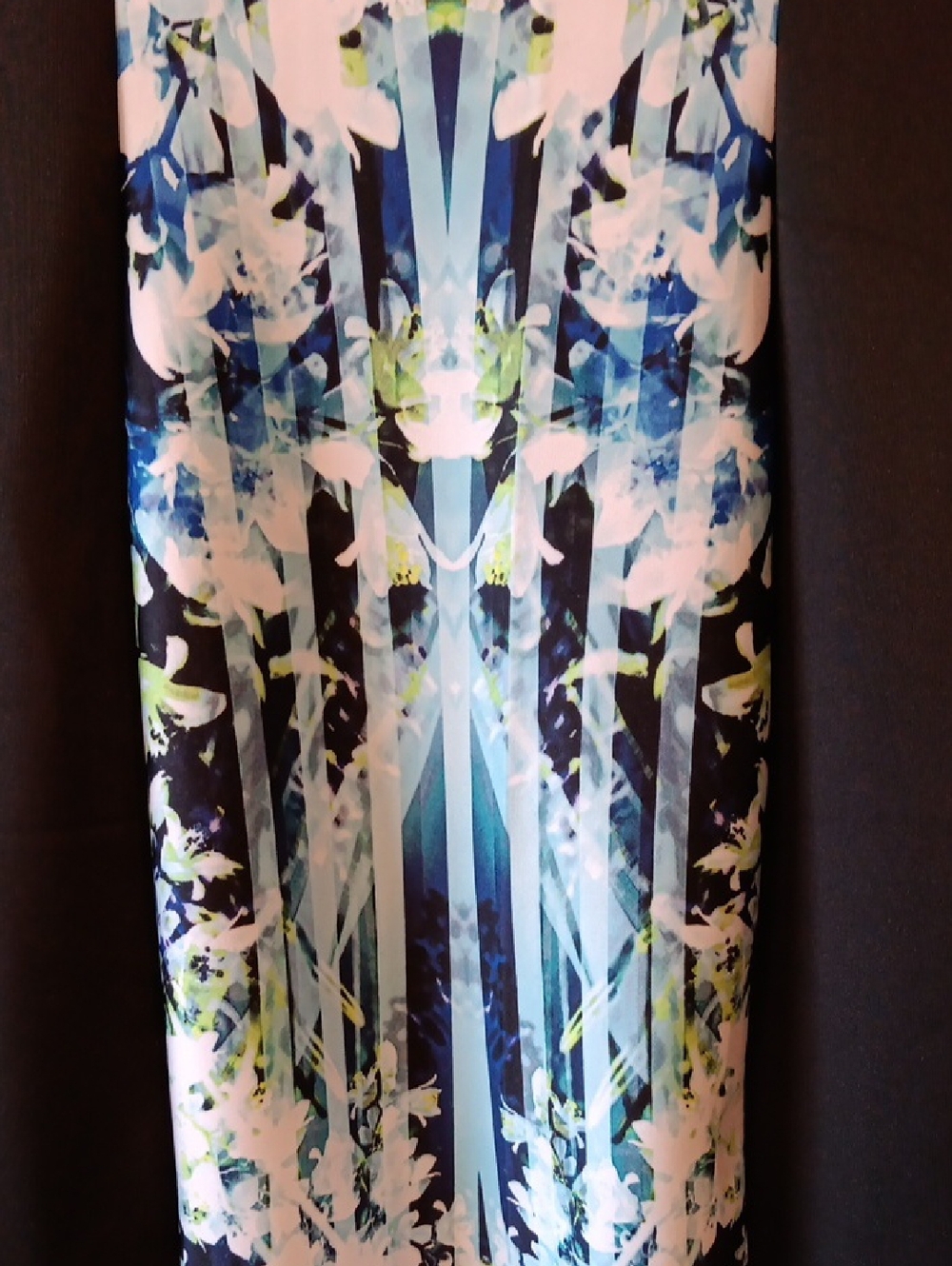 Guess Minidress - Picture 7 of 10